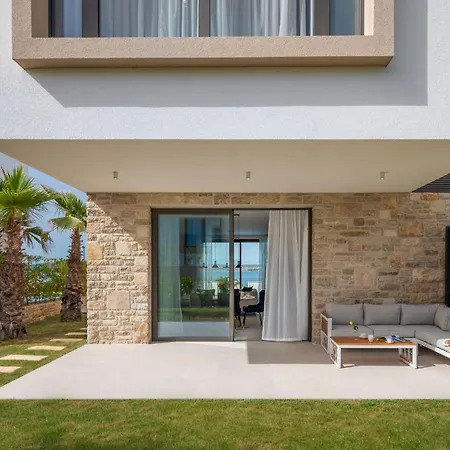 Holiday Palms-10 By Interhome Tkon